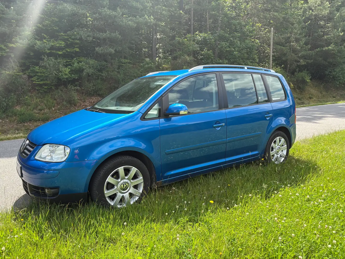 Volkswagen Touran Touran Diesel 2.0 TDI Trendline Blau - 1