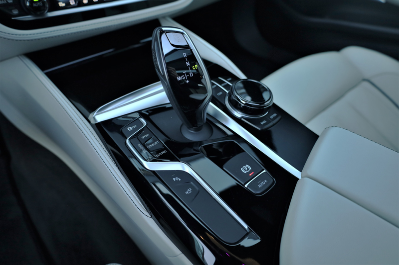 BMW 540 5-serie Touring 540i xDrive High Executive M-Sport — photo 7