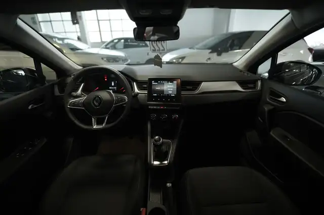 Renault Captur view 5