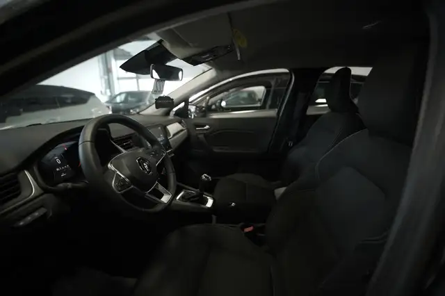 Renault Captur view 4