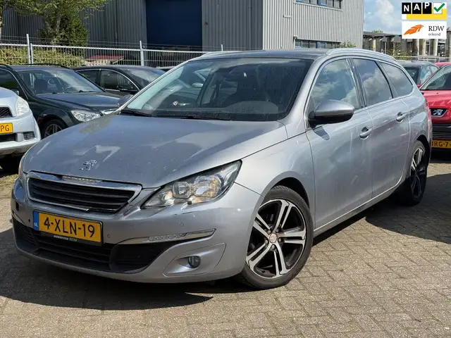 Peugeot 308 SW 1.6 BlueHDI Blue Lease Executive