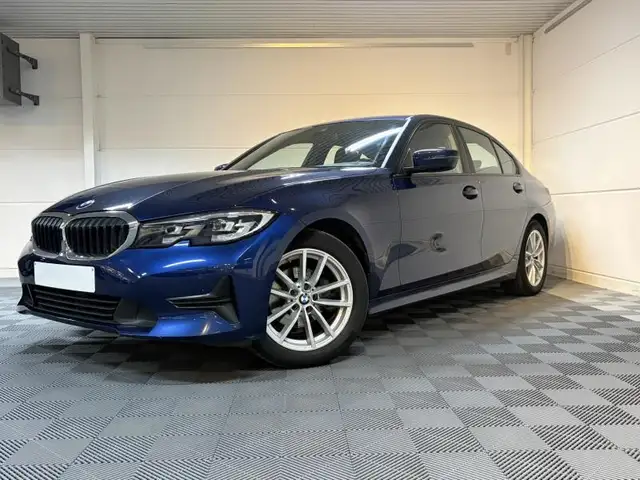 BMW 318 D 2.0 136CV *CARPALY*NAVI*CAMERA*CLIM*CRUISE*