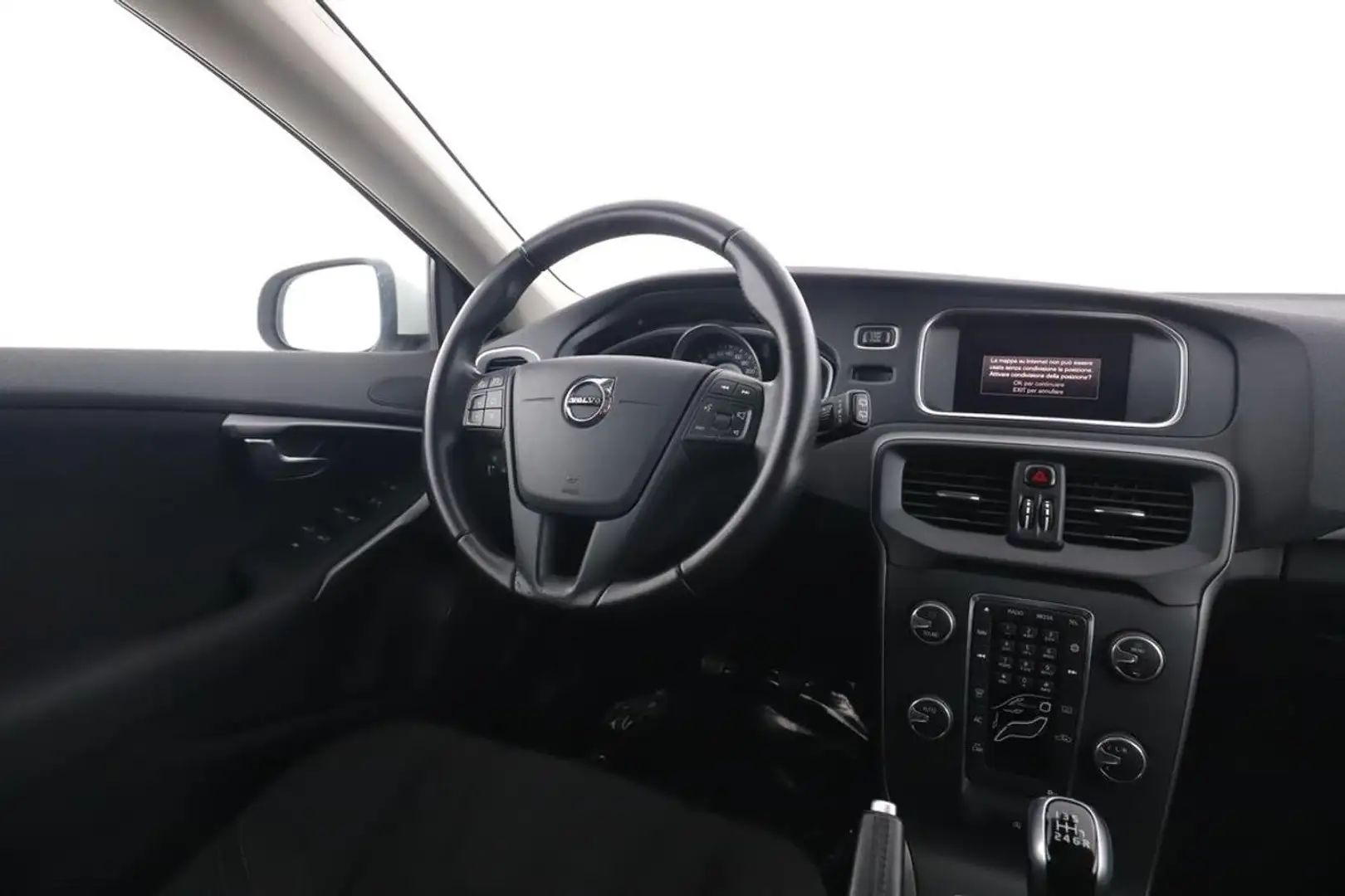 Volvo V40 D2 GEARTRONIC BUSINESS Negro - 2