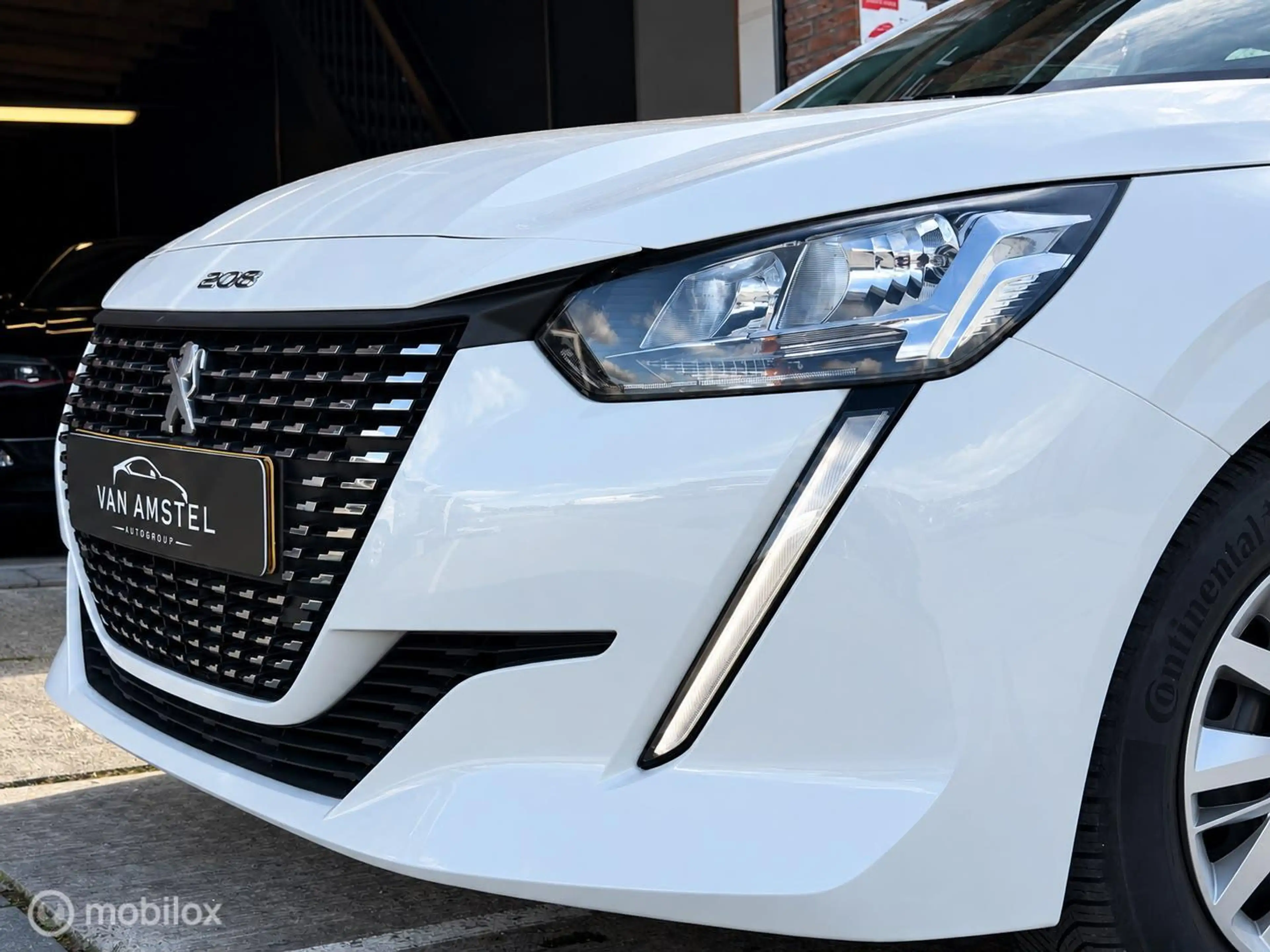 Peugeot 208 1.2 PureTech Active — photo 7