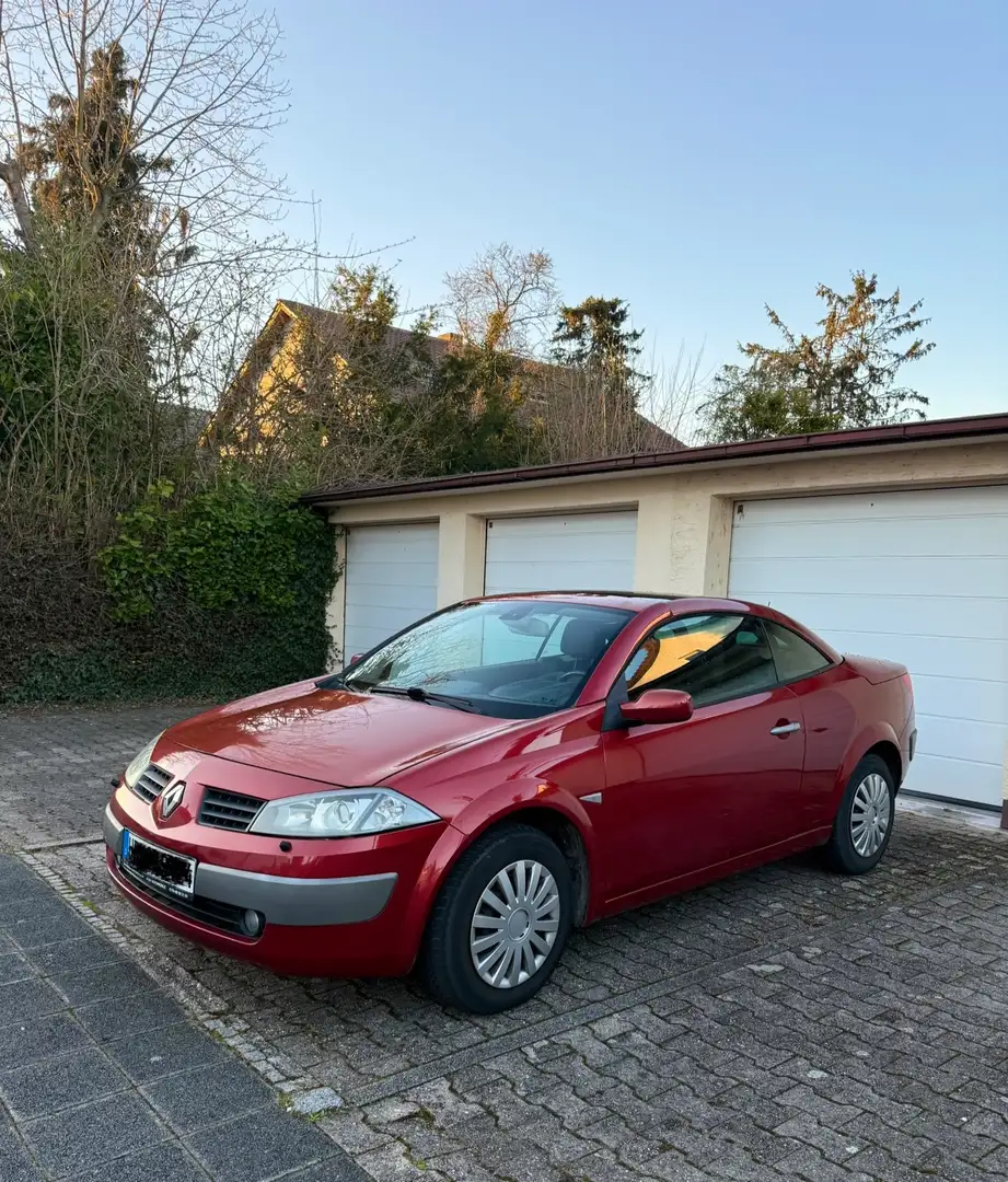 Renault Megane Dynamique Red - 1