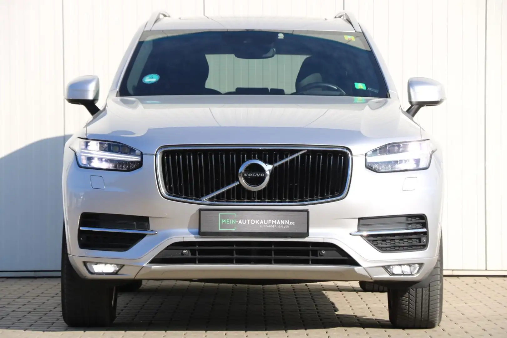 Volvo XC90 D5 Momentum AWD*XENIUM*ZAHNRIEMEN NEU Silber - 2