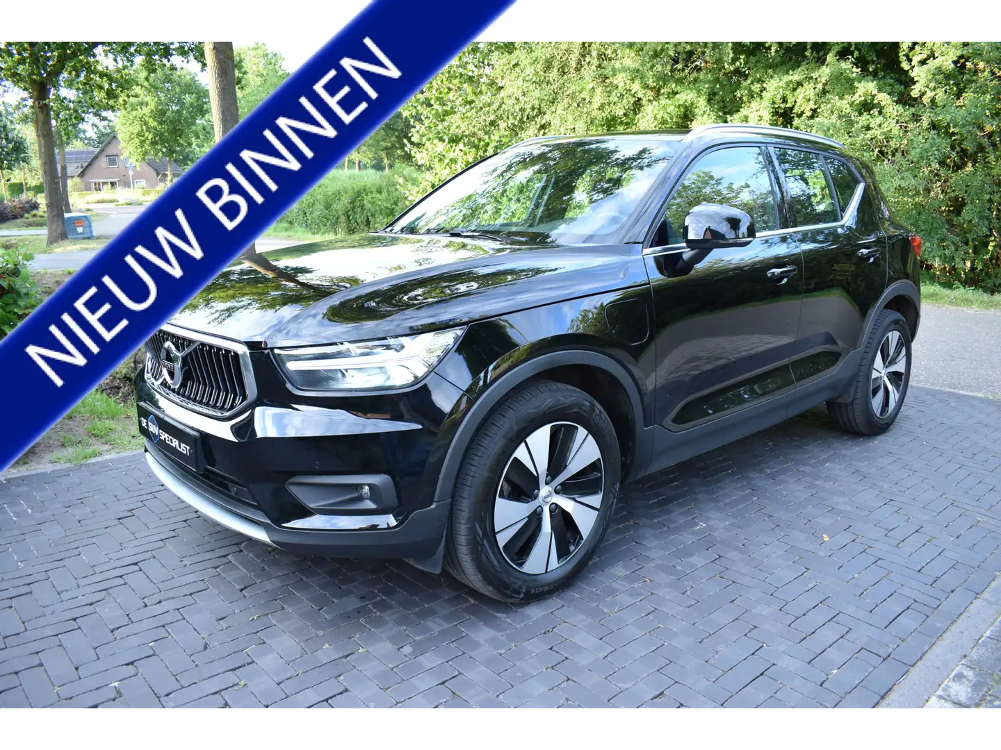 Volvo XC40 1.5 T5 '21 Recharge Inscription ADAPT, NIEUWSTAAT! Zwart - 1