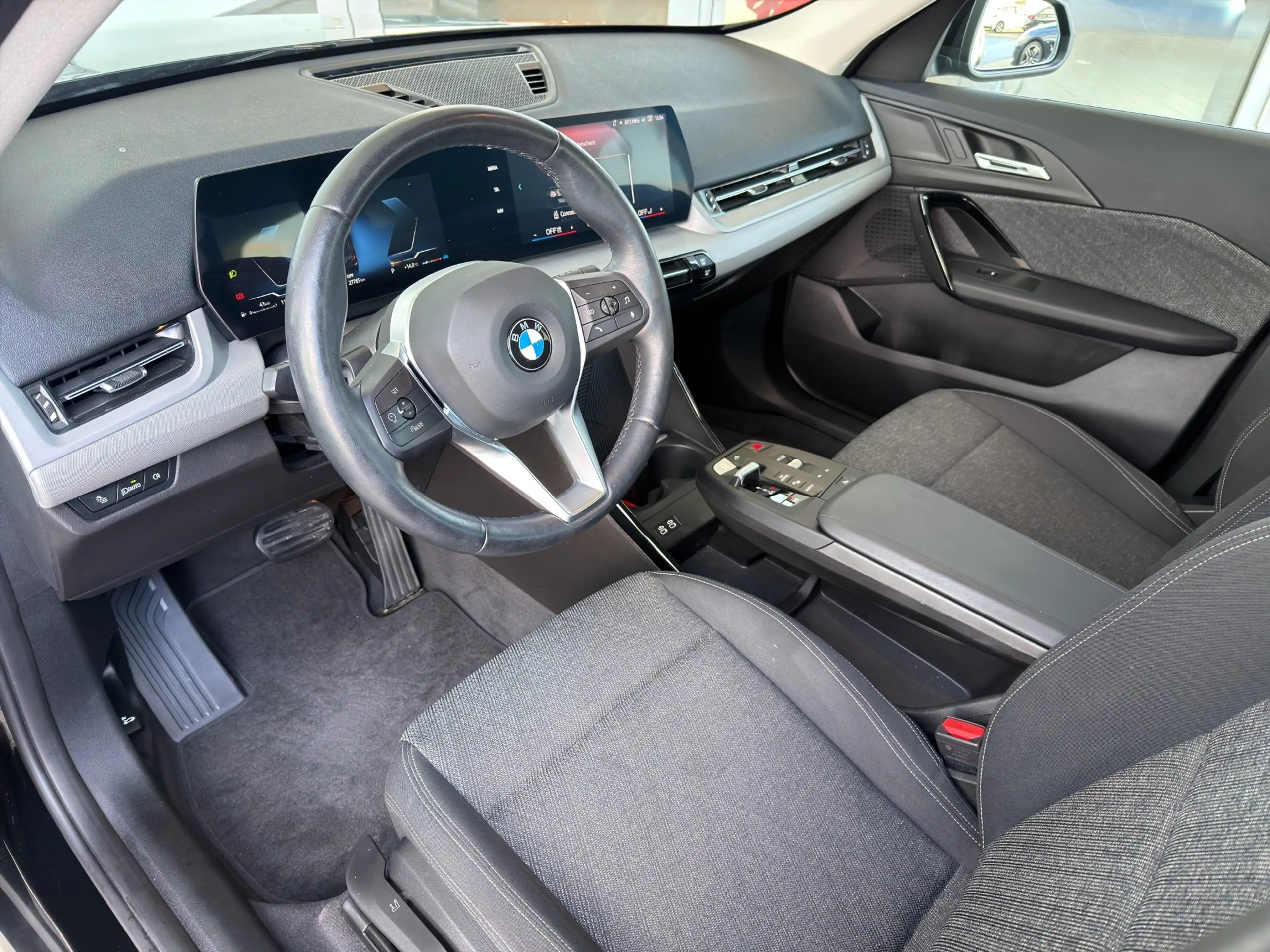 BMW X1 sDrive18i AHK.Driving A.SH.ParkA.DAB.LRheiz. — photo 7