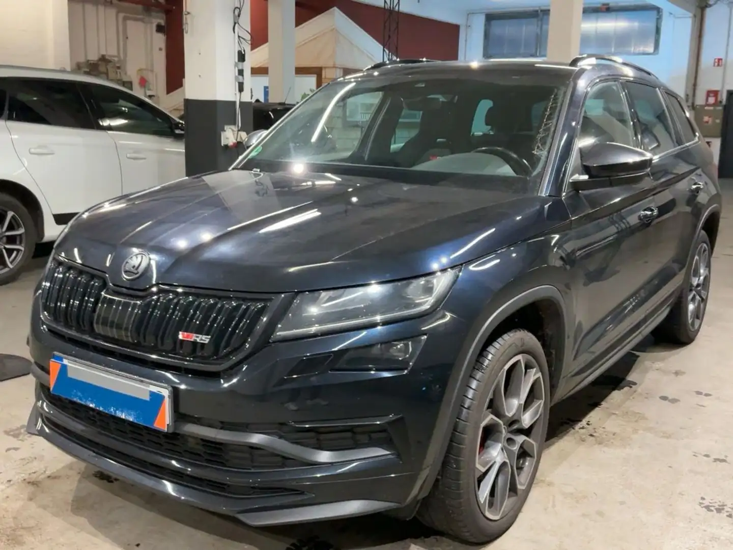 Skoda Kodiaq RS 7-Sitze AHK Memory DAB ACC Canton Zwart - 1