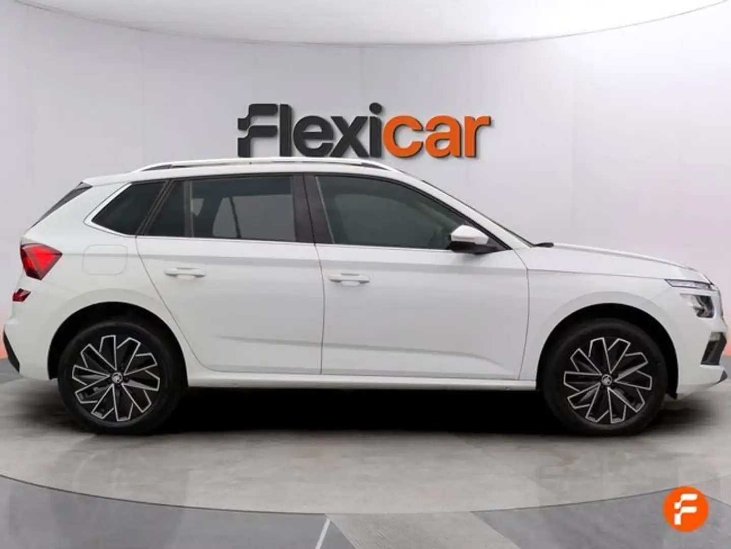 Skoda Kamiq 1.0 TSI Design DSG7 85kW Blanco - 2