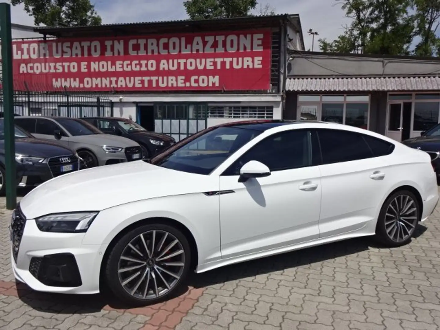 Audi A5 Sportback 40 2.0 tfsi mhev S line quattro 204cv Bianco - 1