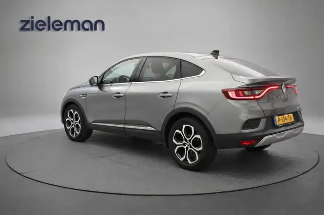 Renault Arkana view 3