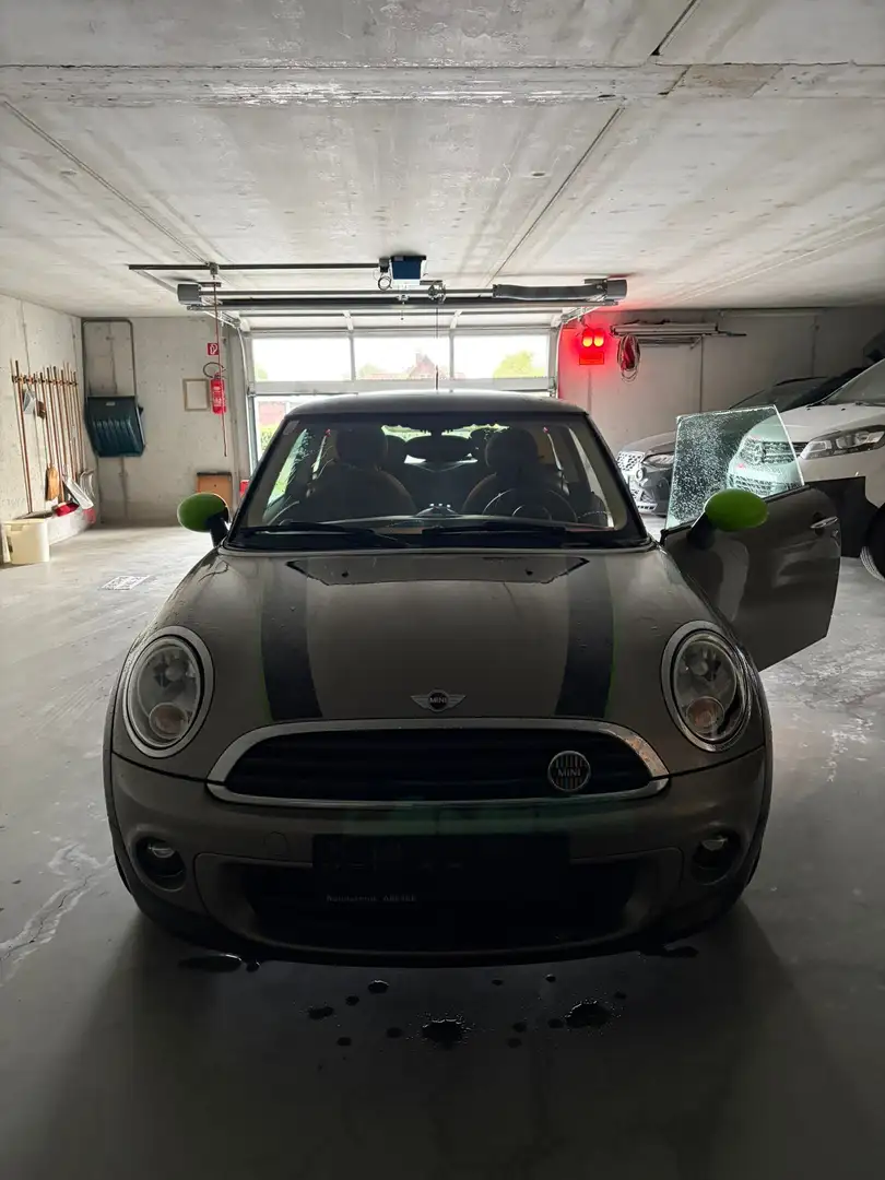 MINI One R55 - 1
