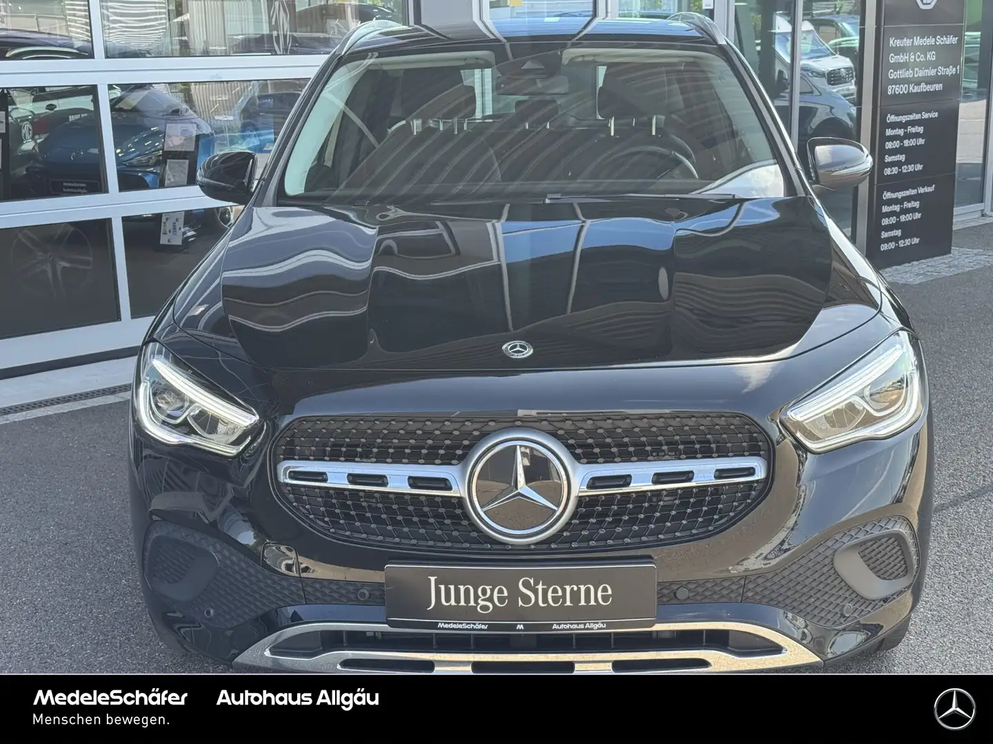 Mercedes-Benz GLA 200 GLA 200 d 4M Progressive AHK Memo LED Kam ElHeck Schwarz - 2