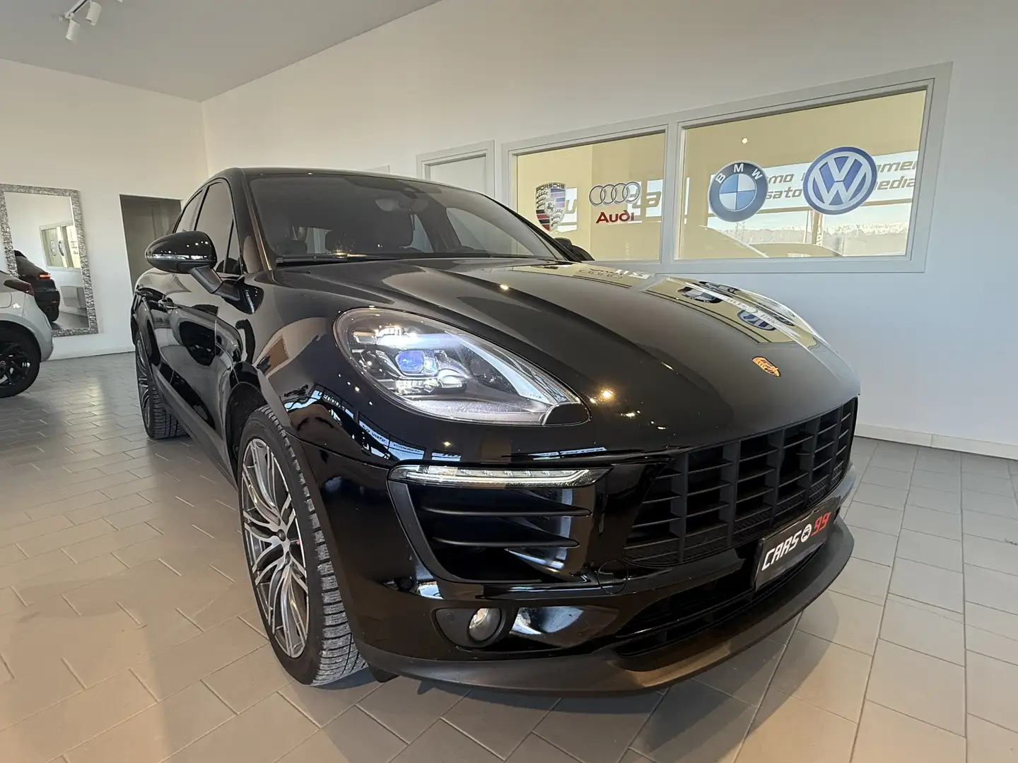Porsche Macan 3.0d S 250cv GANCIO TRAINO ELETTRICO A SCOMPARSA Nero - 1