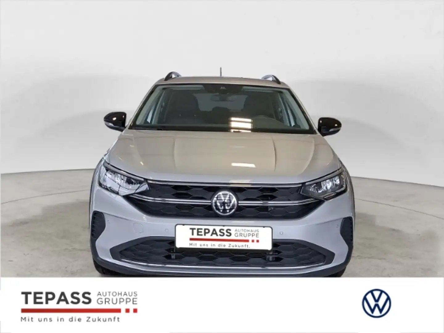 Volkswagen Taigo 1.0 TSI DSG Goal NAVI LED ACC RFK GJR Silber - 2