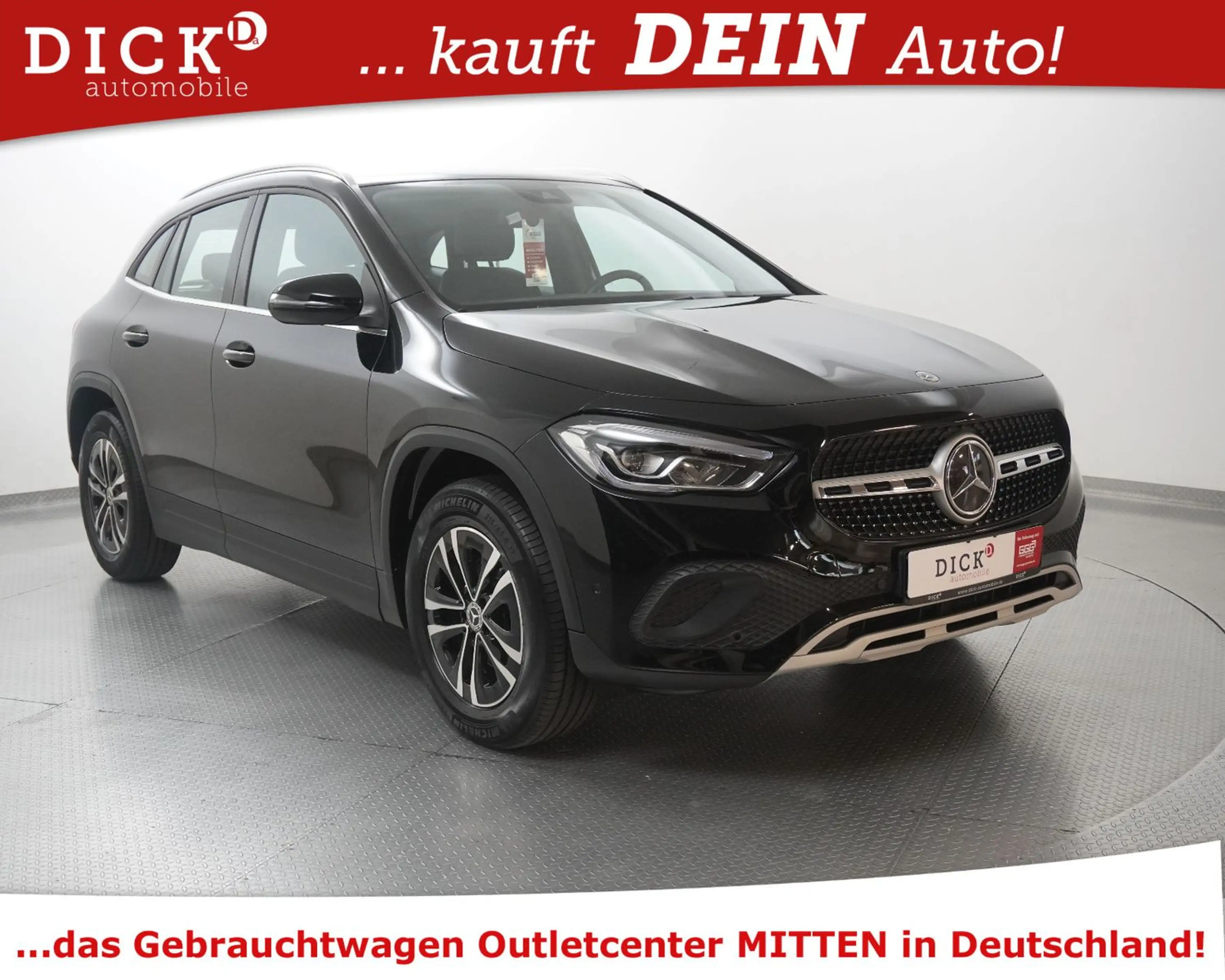 Mercedes-Benz GLA 180 GLA180 DCT Style NAV+KAM+VIRTU+LEDER+SHZ+AHK+LED