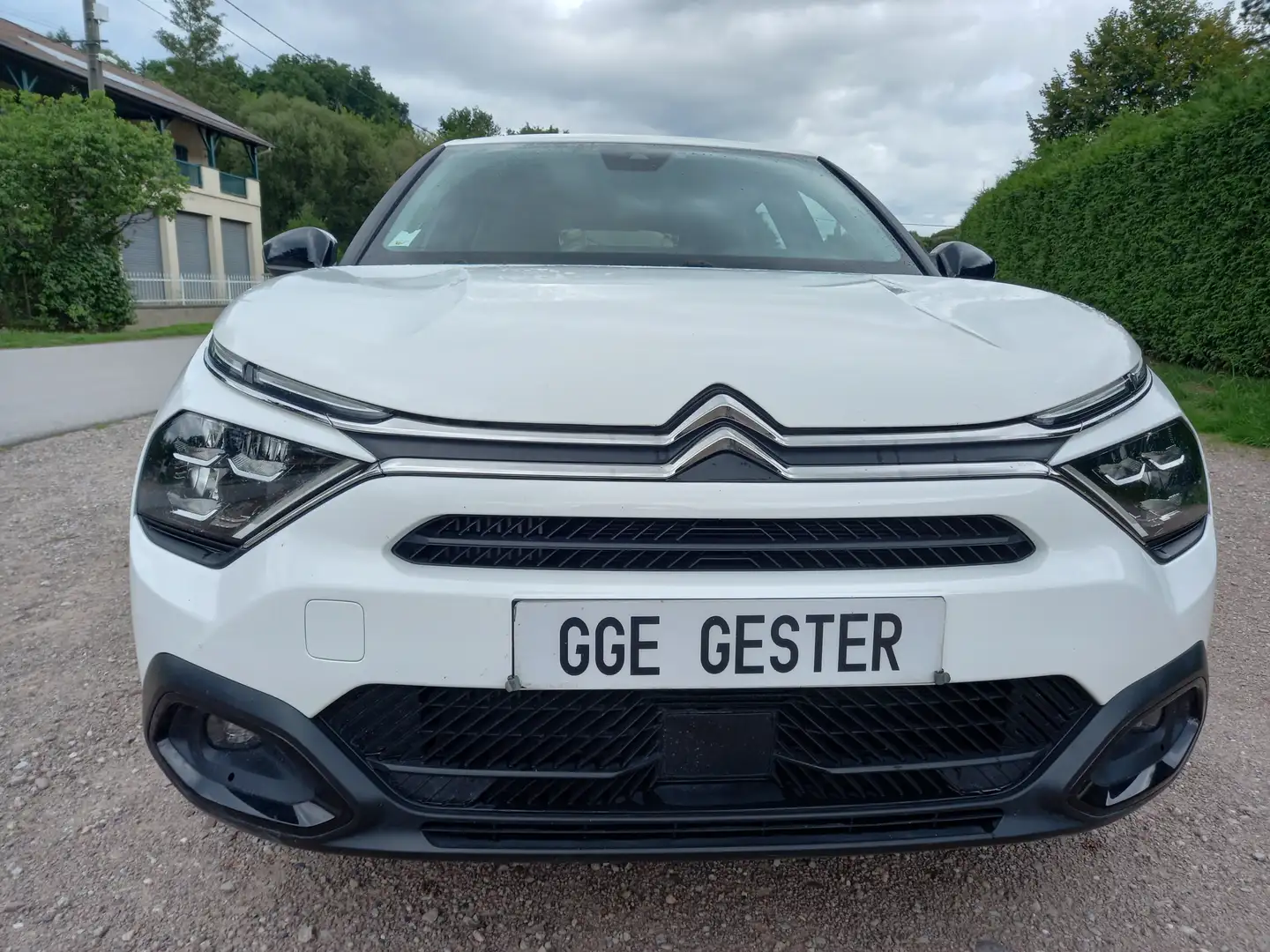 Citroen C4 STE 1.5 BLUEHDI 110 FEEL NAV GPS 2 PLACES 47035KMS Blanc - 2