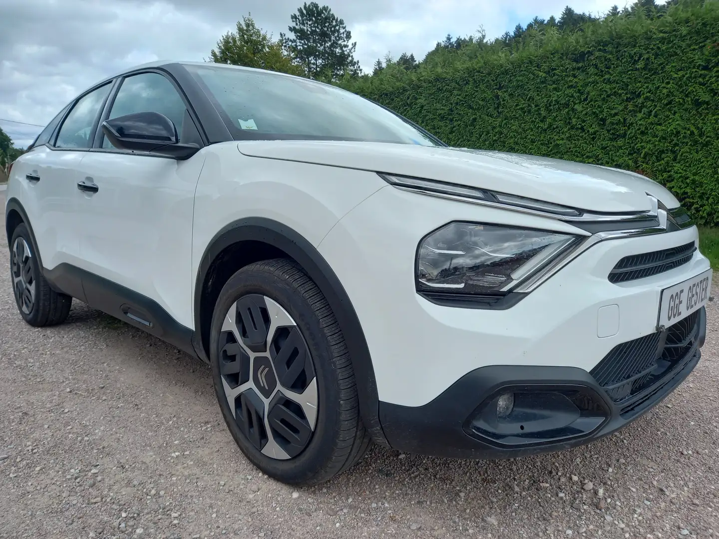 Citroen C4 STE 1.5 BLUEHDI 110 FEEL NAV GPS 2 PLACES 47035KMS Blanc - 1