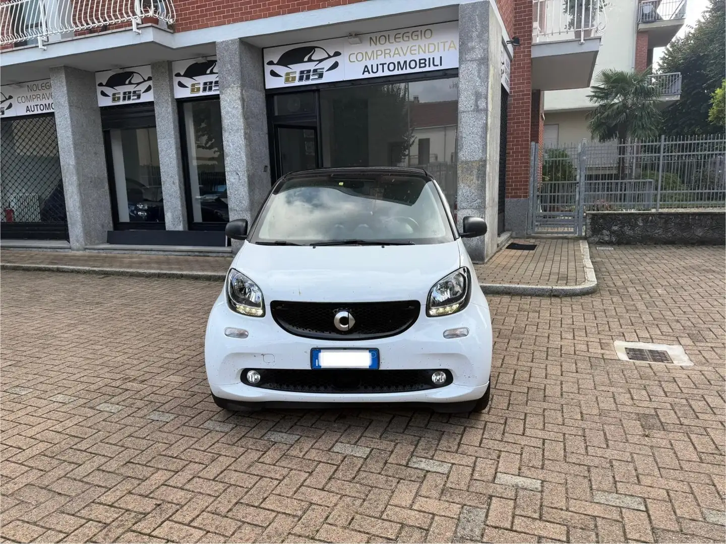smart forTwo SMART FORTWO 0.9 t Prime 90cv twinamic Bianco - 1