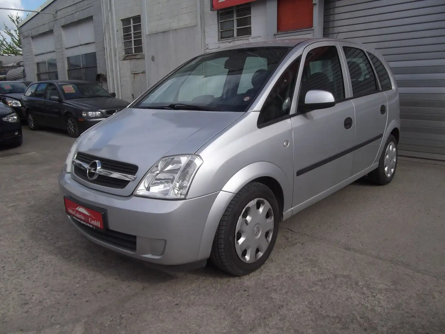 Opel Meriva 1.6 Enjoy Silber - 2
