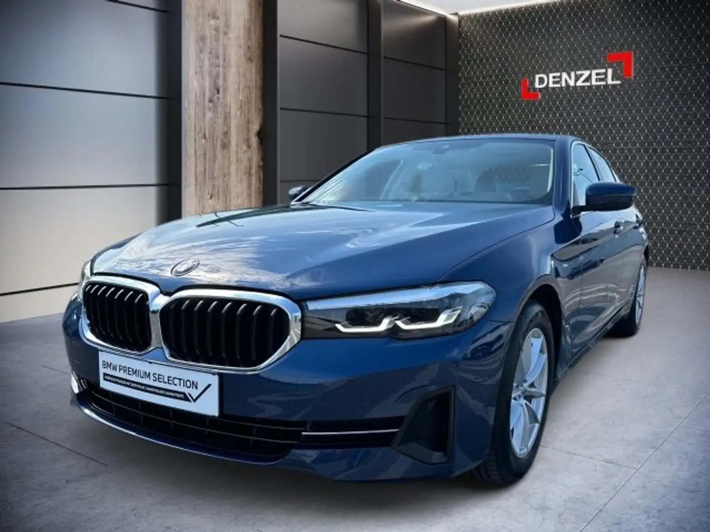 BMW 520 d xDrive Limousine G30 Blau - 2