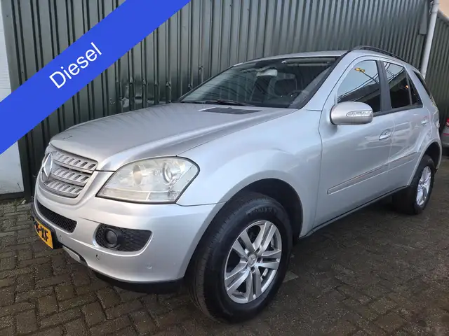 Mercedes-Benz ML 280 M-klasse CDI LEDER