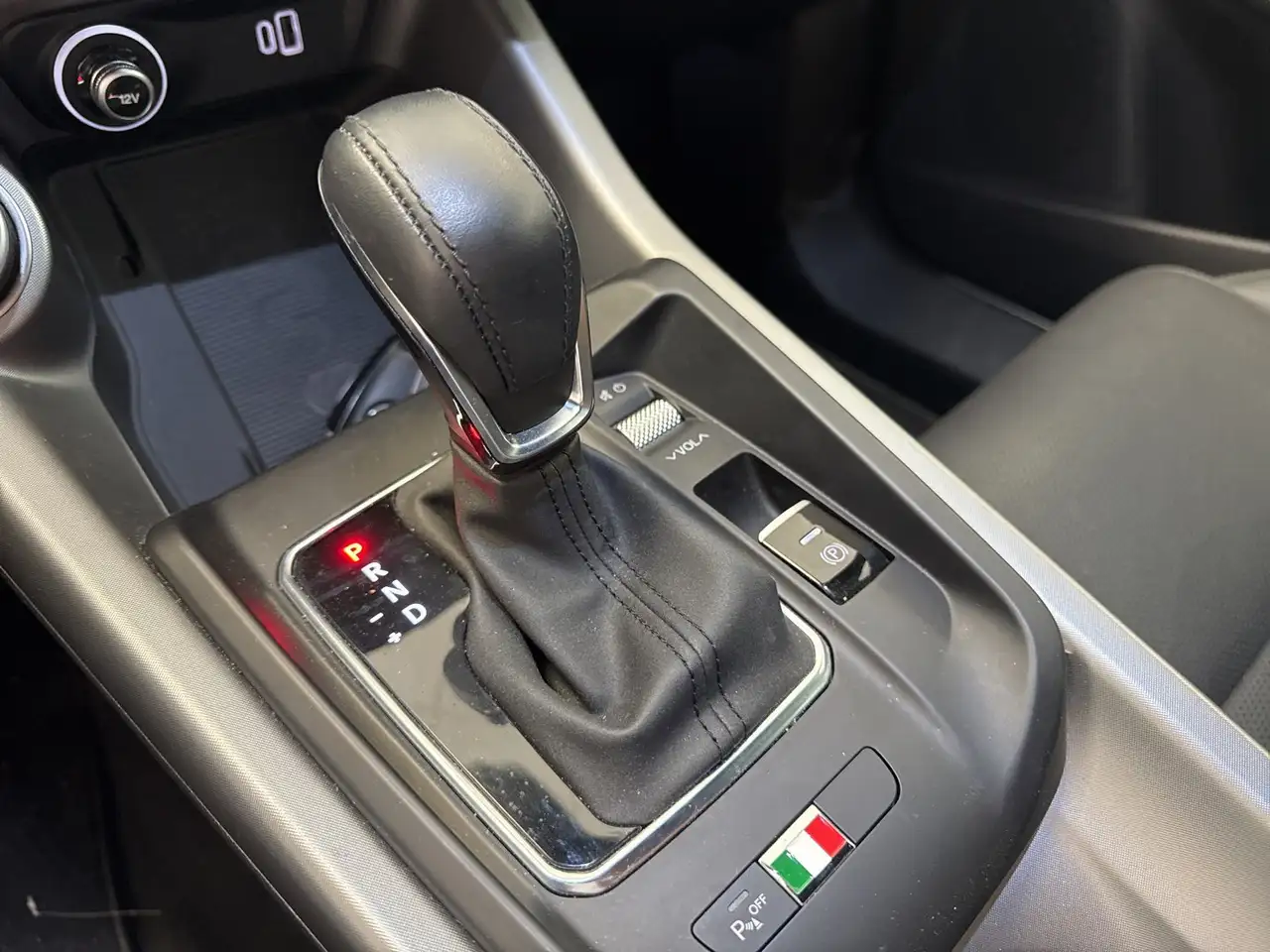 Alfa Romeo Tonale 2024 — фото 15