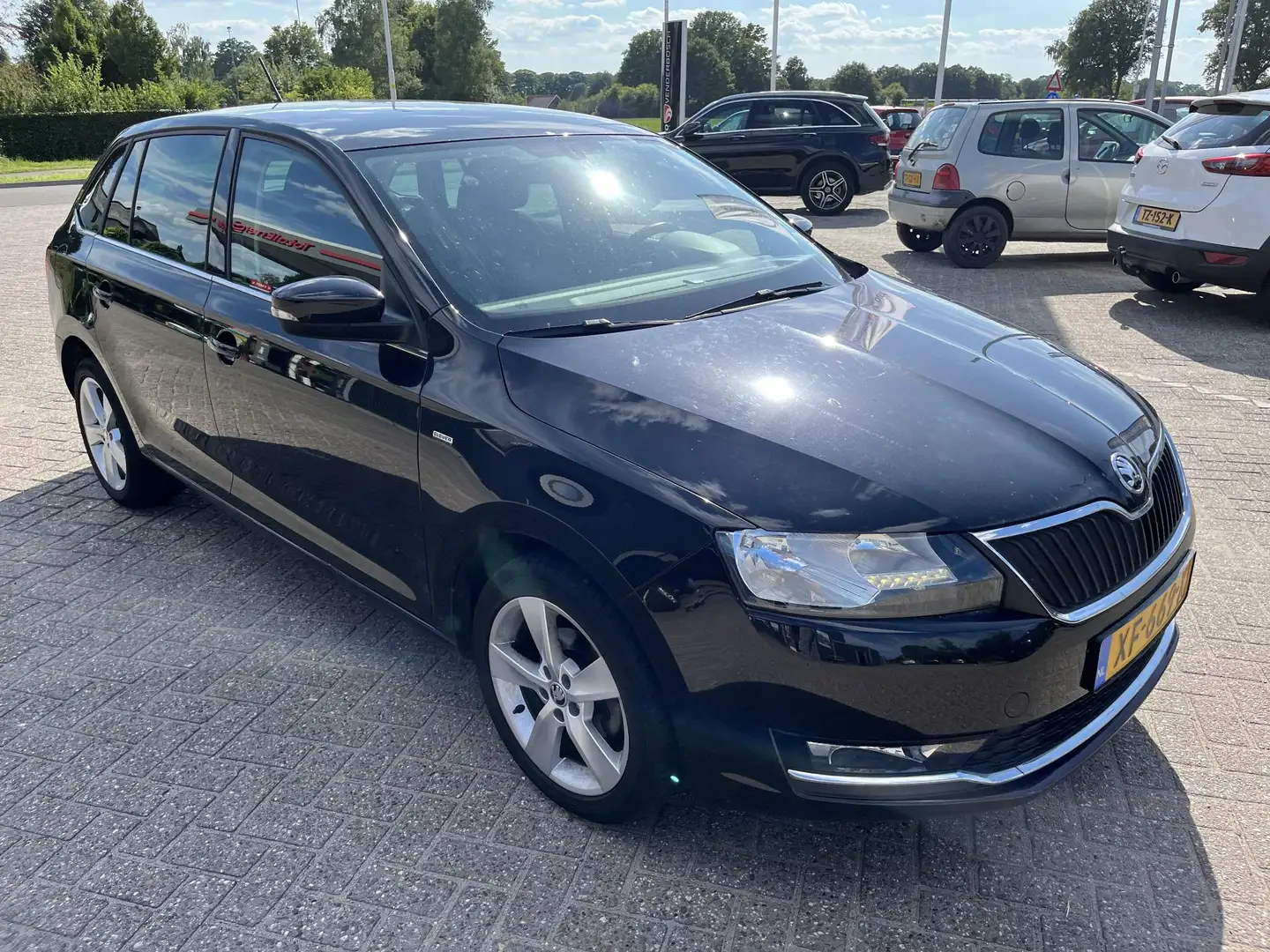 Skoda Rapid/Spaceback 1.0 TSI Greentech Clever 95pk | Clima | Stoelverwa Чорний - 2