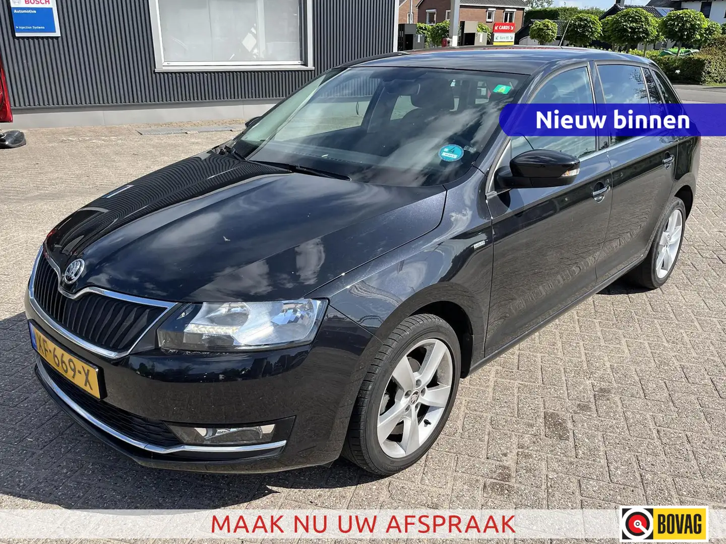 Skoda Rapid/Spaceback 1.0 TSI Greentech Clever 95pk | Clima | Stoelverwa Чорний - 1