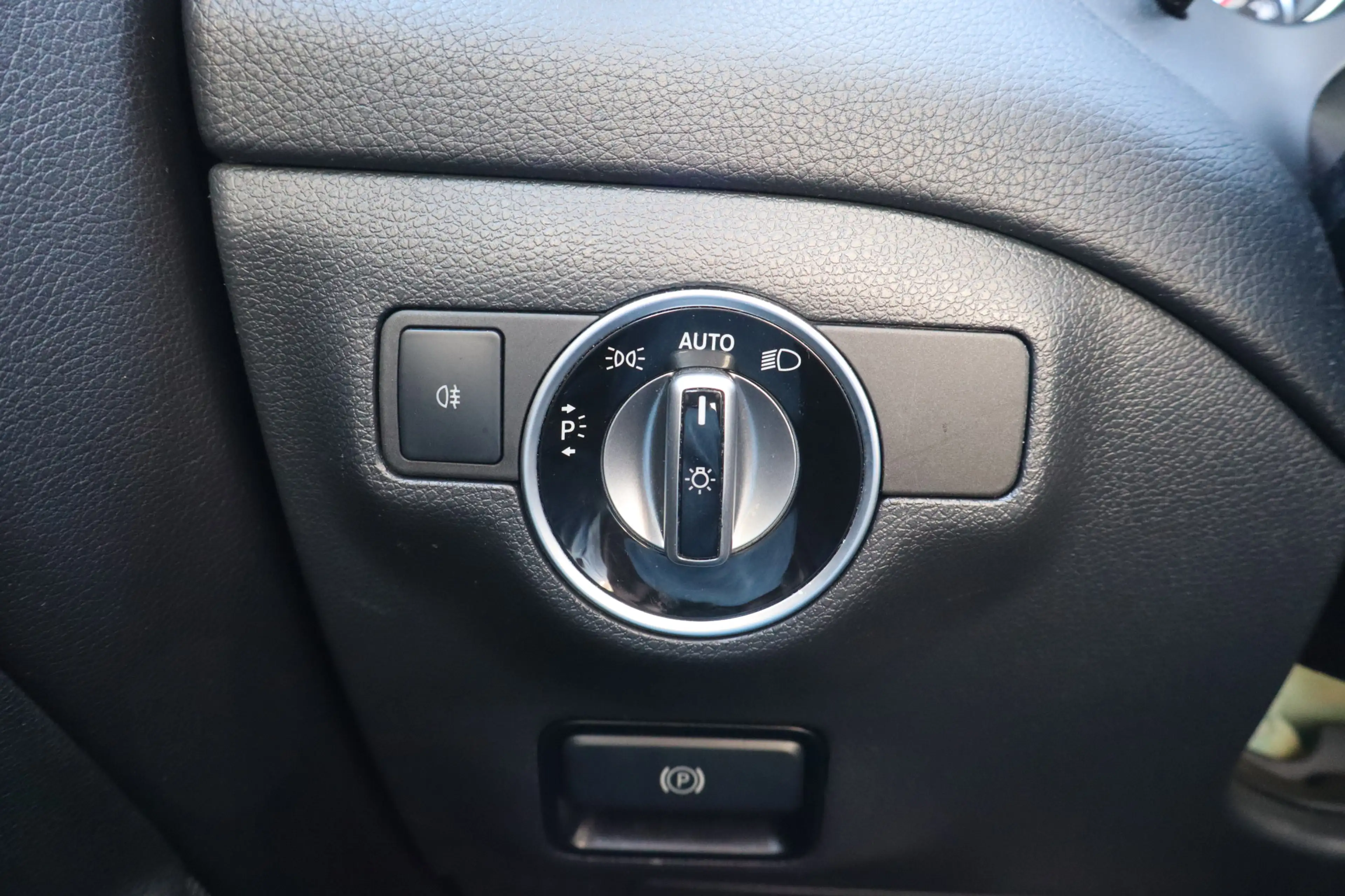 Mercedes-Benz CLA 180 AMG Automaat NL auto/Panoramadak/Achteruitrijcamer — photo 27