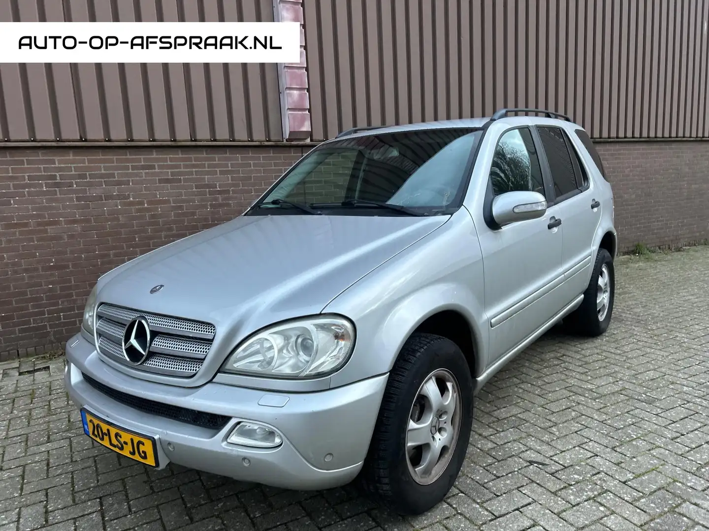 Mercedes-Benz ML 350 M-klasse Automaat Leer Navi Clima APK Grijs - 1
