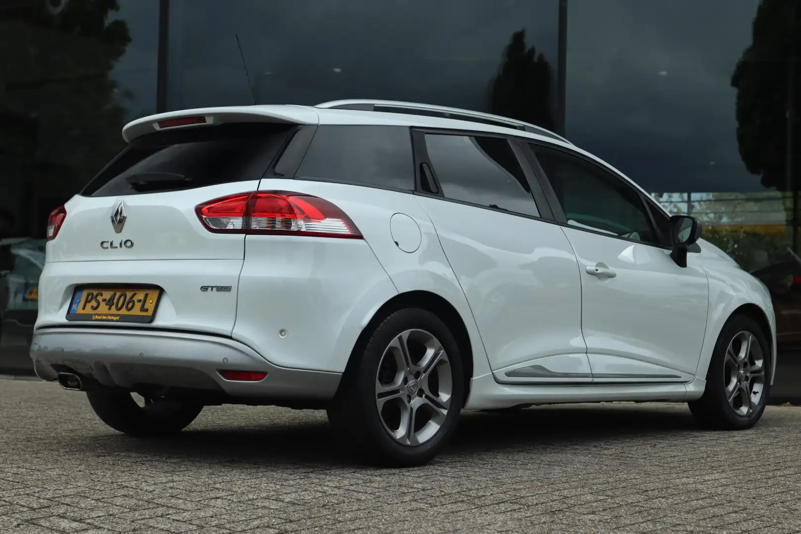 Renault Clio ESTATE 0.9 TCE INTENS GT-LINE | LED | CAMERA | KEY Wit - 2