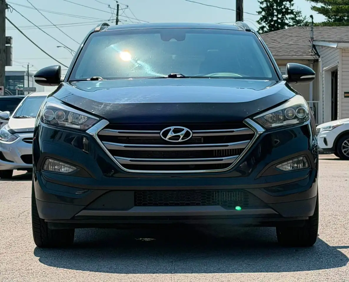 Hyundai TUCSON снимка Hyundai TUCSON