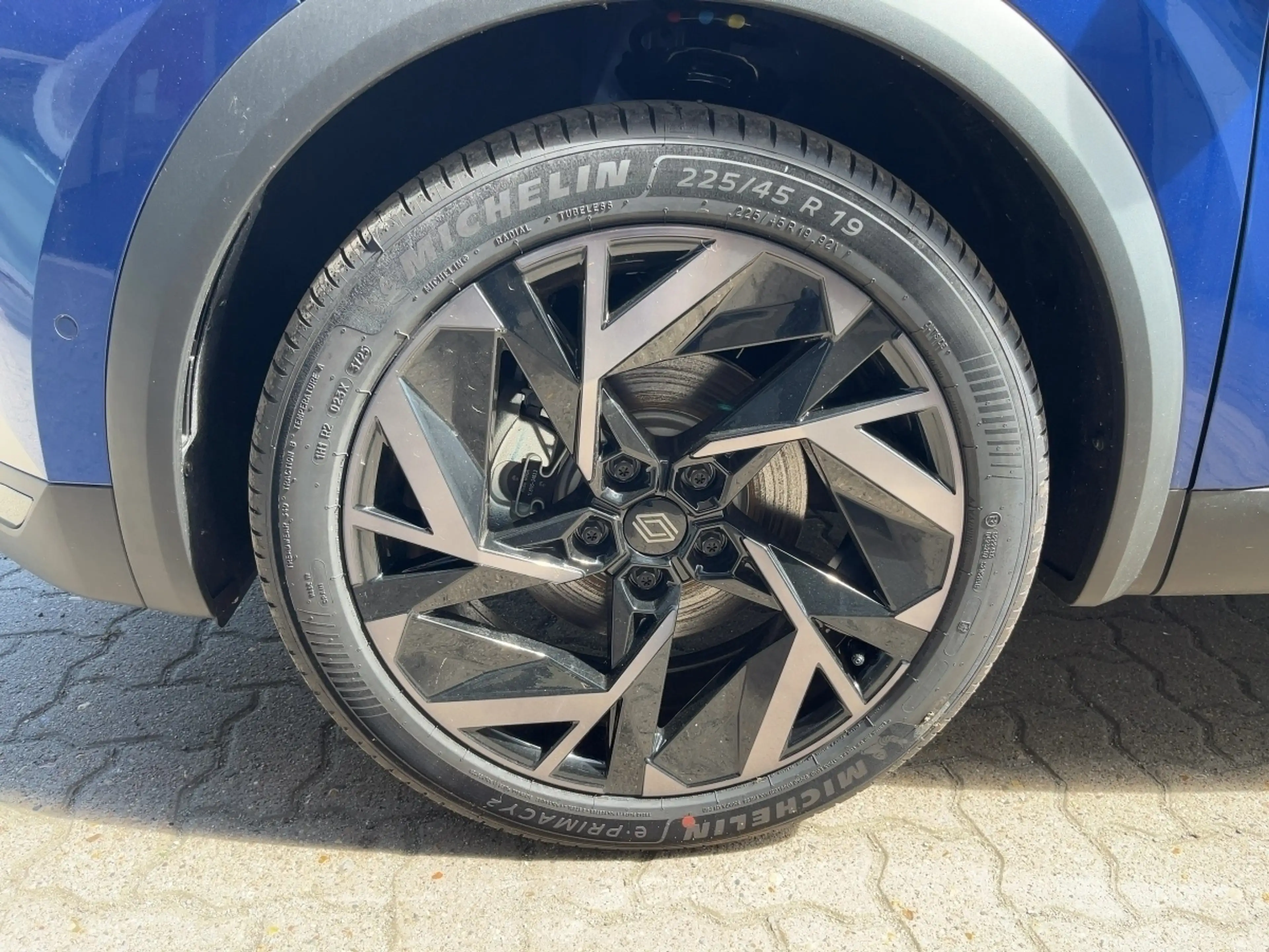 Renault Symbioz Esprit Alpine E-TECH Full Hybrid 160+H/K+GJR+LED — photo 7