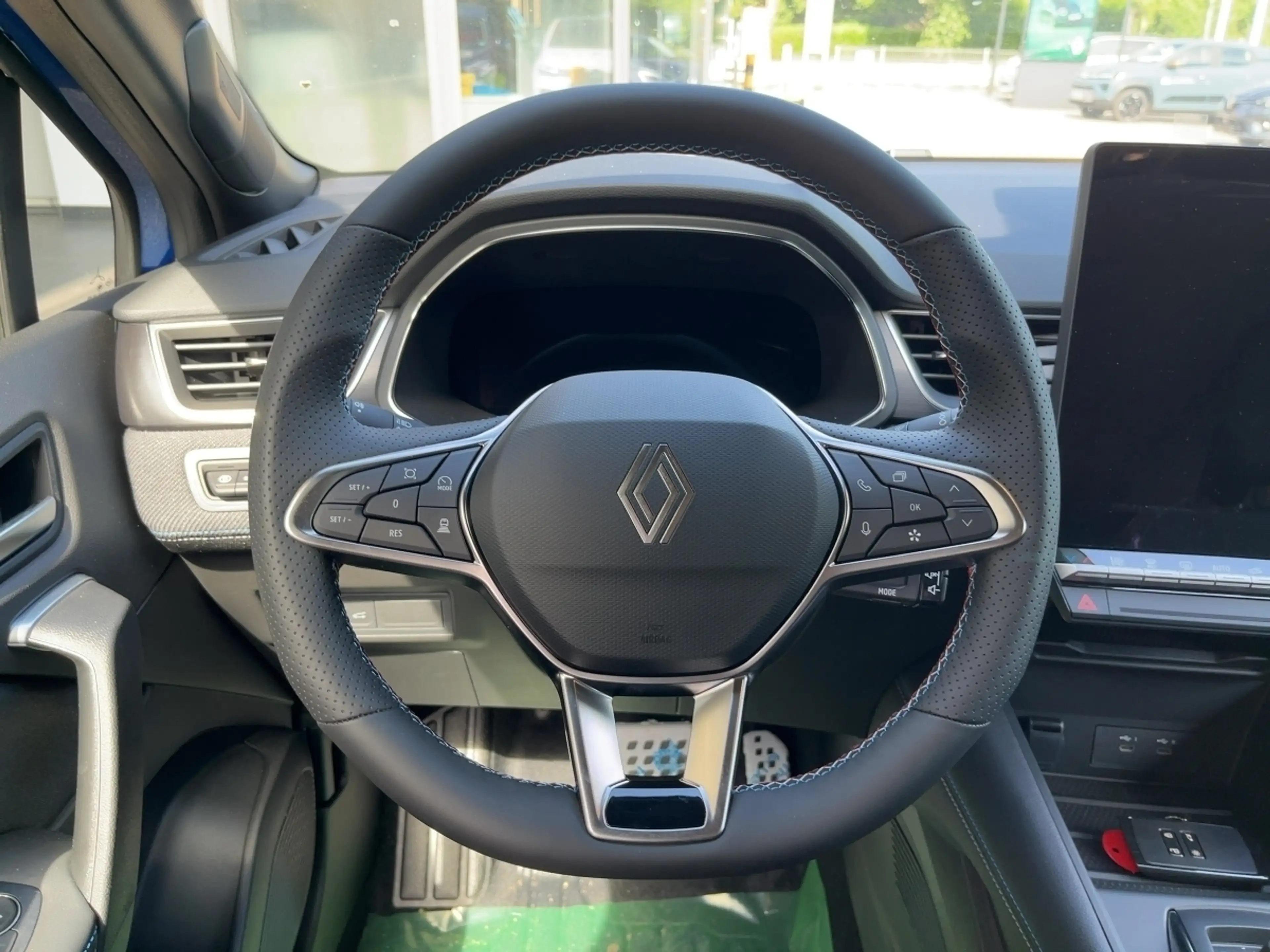 Renault Symbioz Esprit Alpine E-TECH Full Hybrid 160+H/K+GJR+LED — photo 9