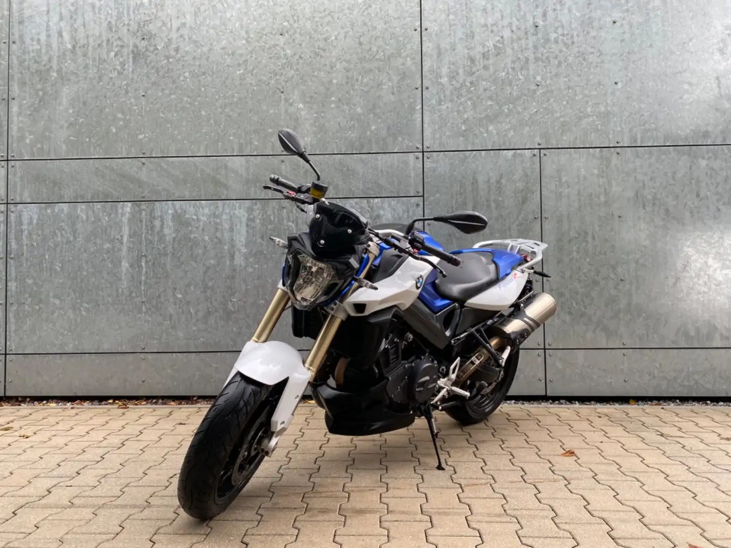 BMW F 800 R Touren- und Dynamikpaket Alb - 2