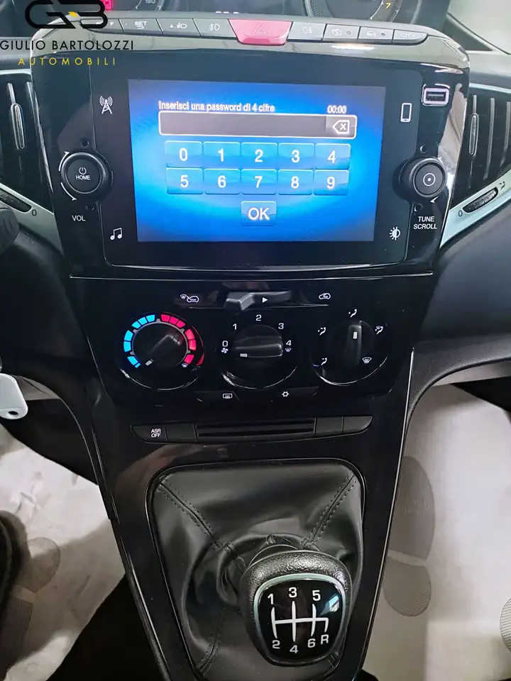 Lancia Ypsilon 2023 — фото 6