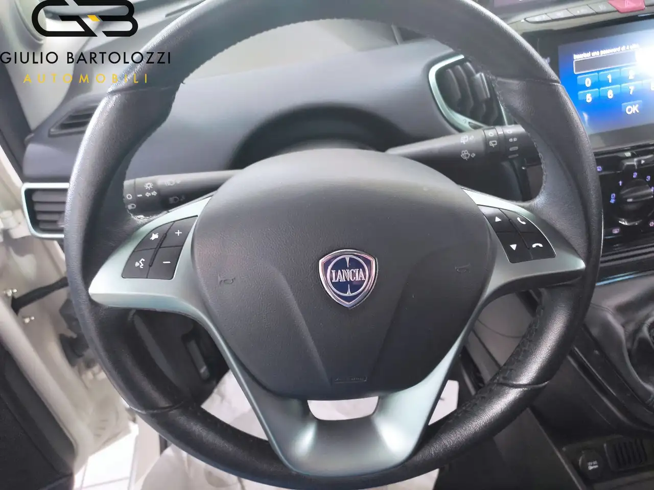 Lancia Ypsilon 2023