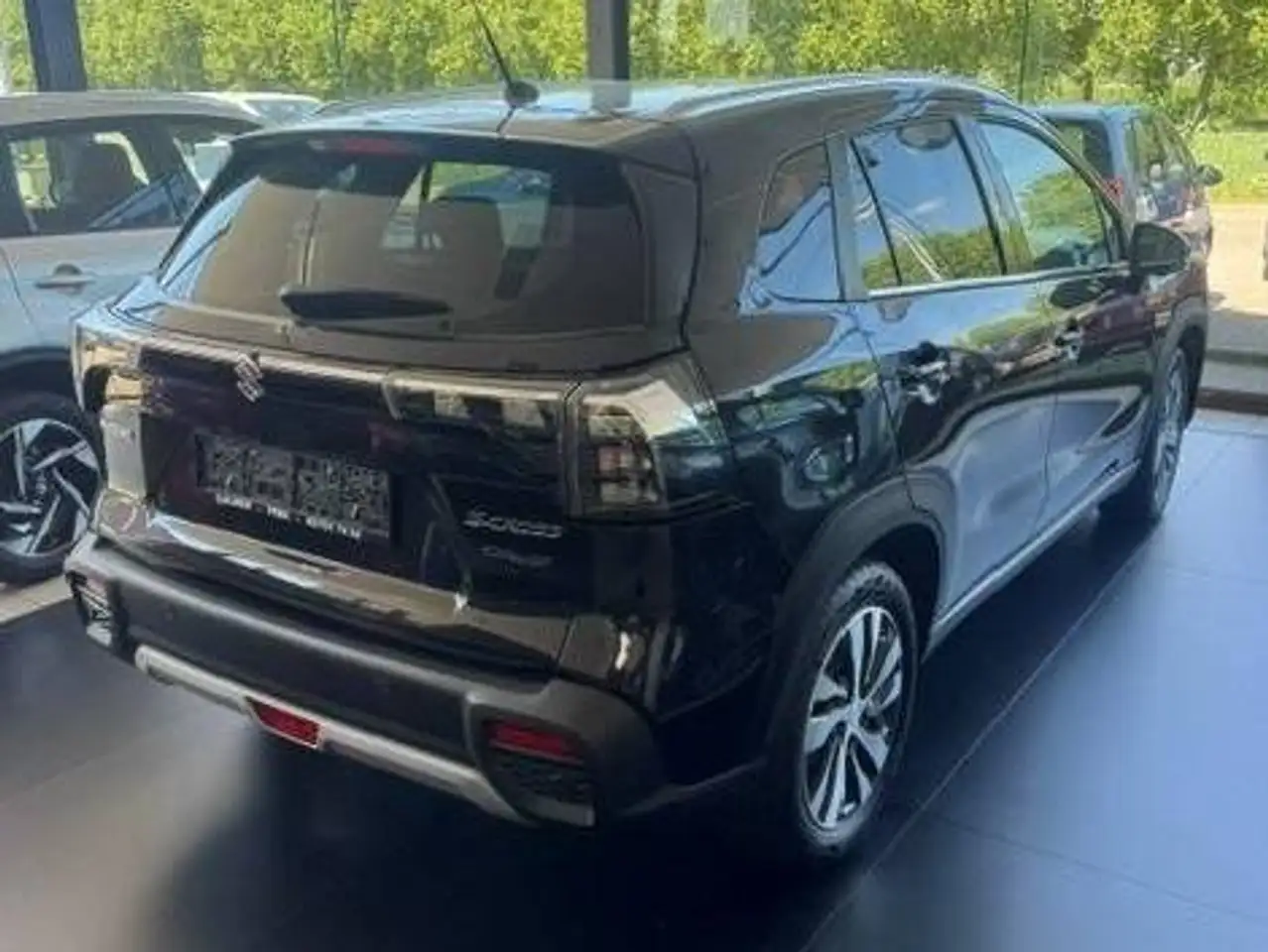 Suzuki S-Cross 2024