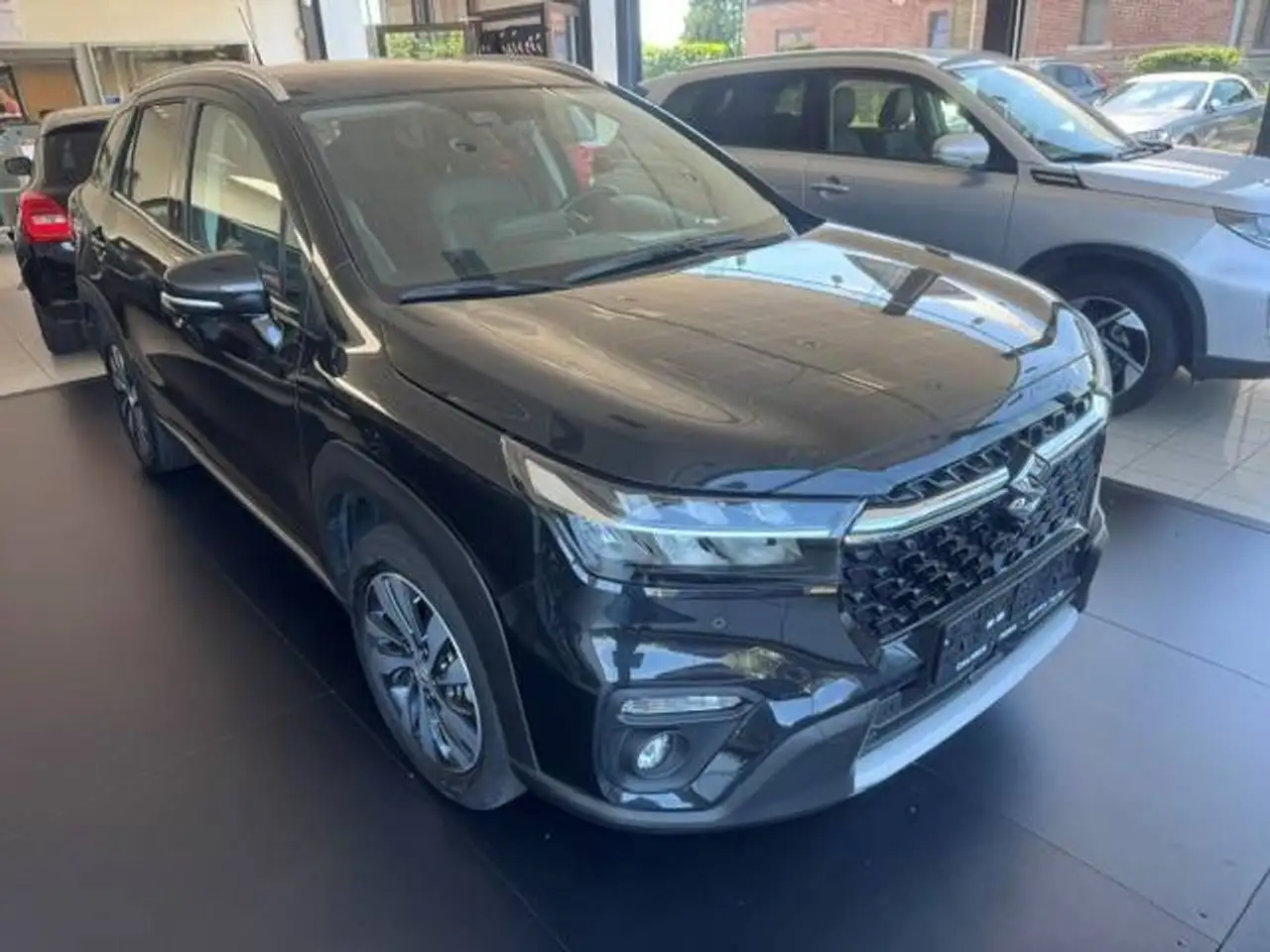 Suzuki S-Cross 2024