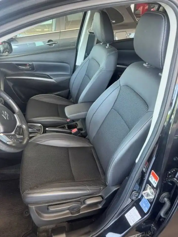 Suzuki S-Cross 2024