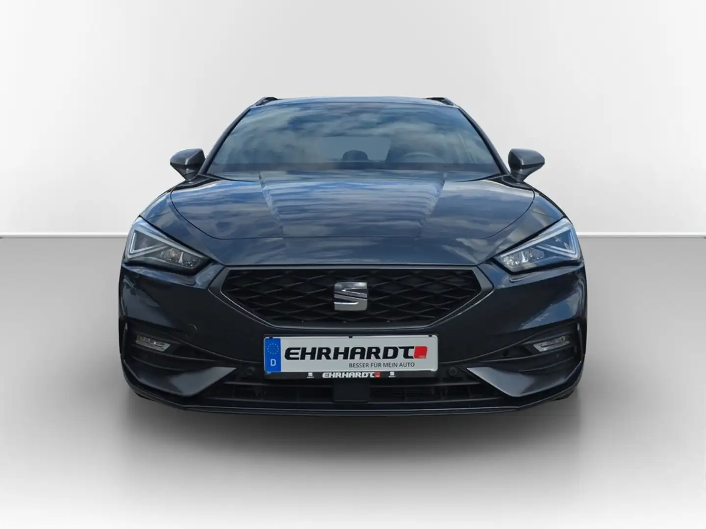 SEAT Leon Sportstourer 1.5 eTSI DSG FR DCC AHK*LED*NAVI*H... Grau - 2