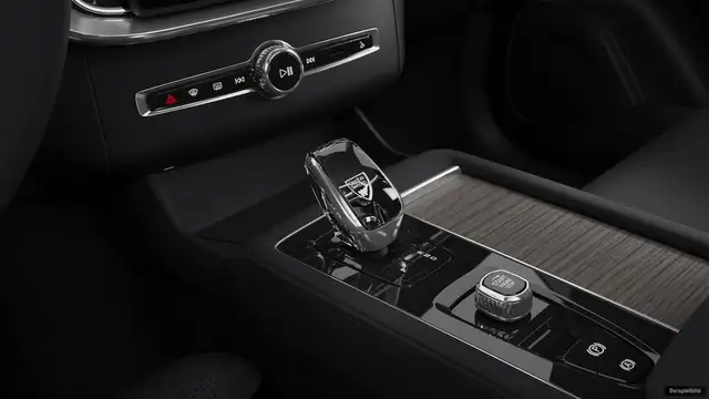 Volvo XC90 T8 Plug-In-Hybrid AWD Autom. Ultra Dark (MJ2027) Ansicht 15