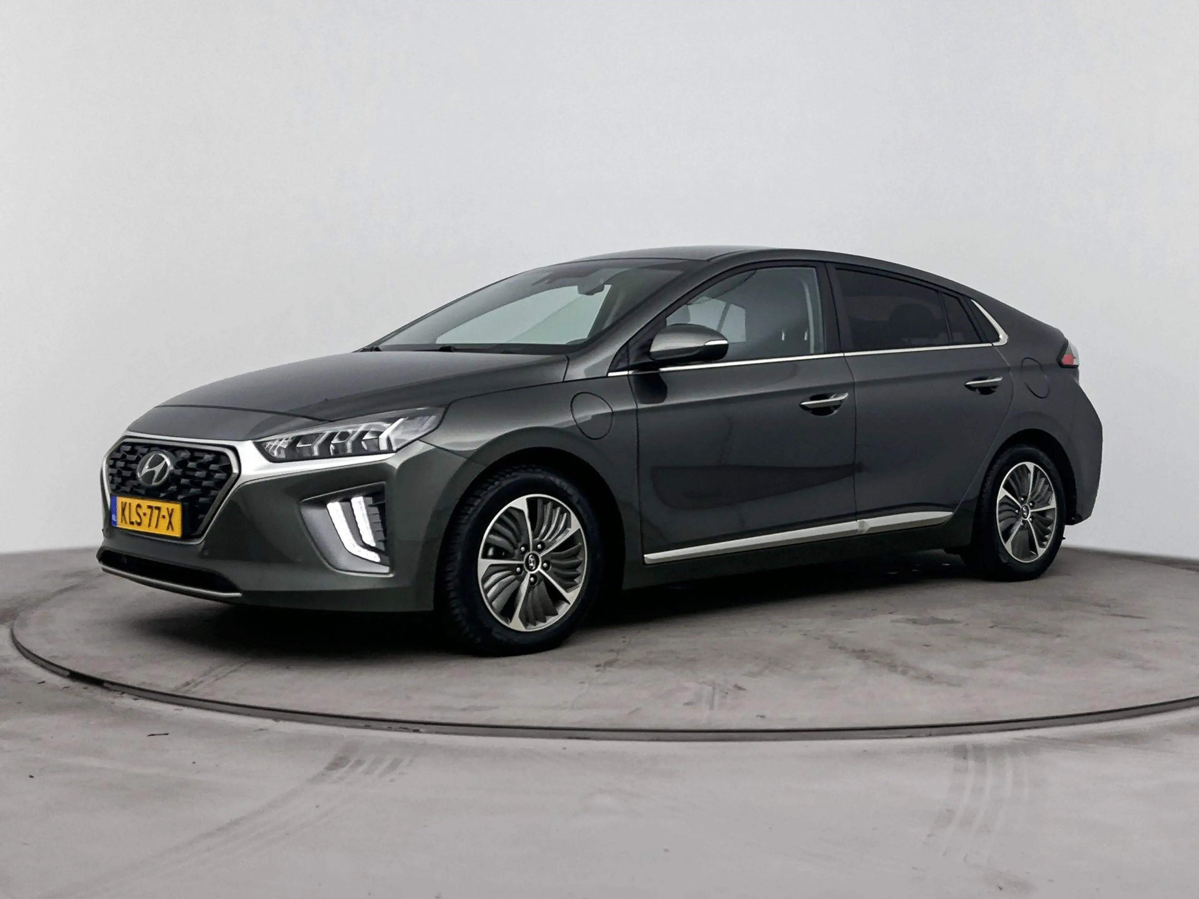 Hyundai IONIQ 1.6 GDi PHEV Premium | Leder | Elektrisch verstelb — photo 8