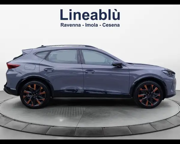 Cupra Formentor view 6