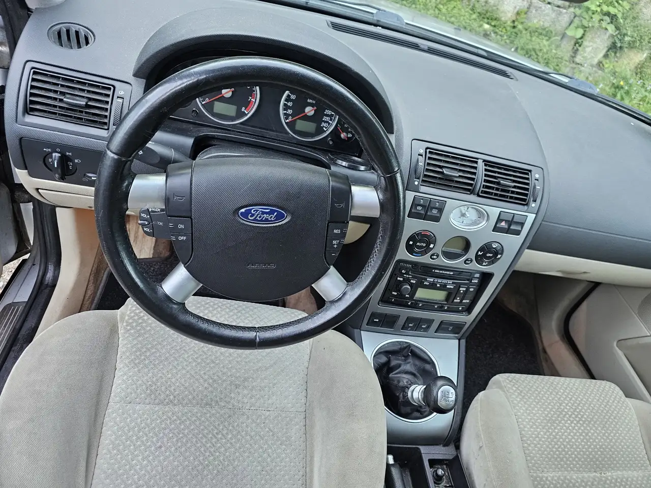Ford Mondeo 2.0 Trend, foto 2