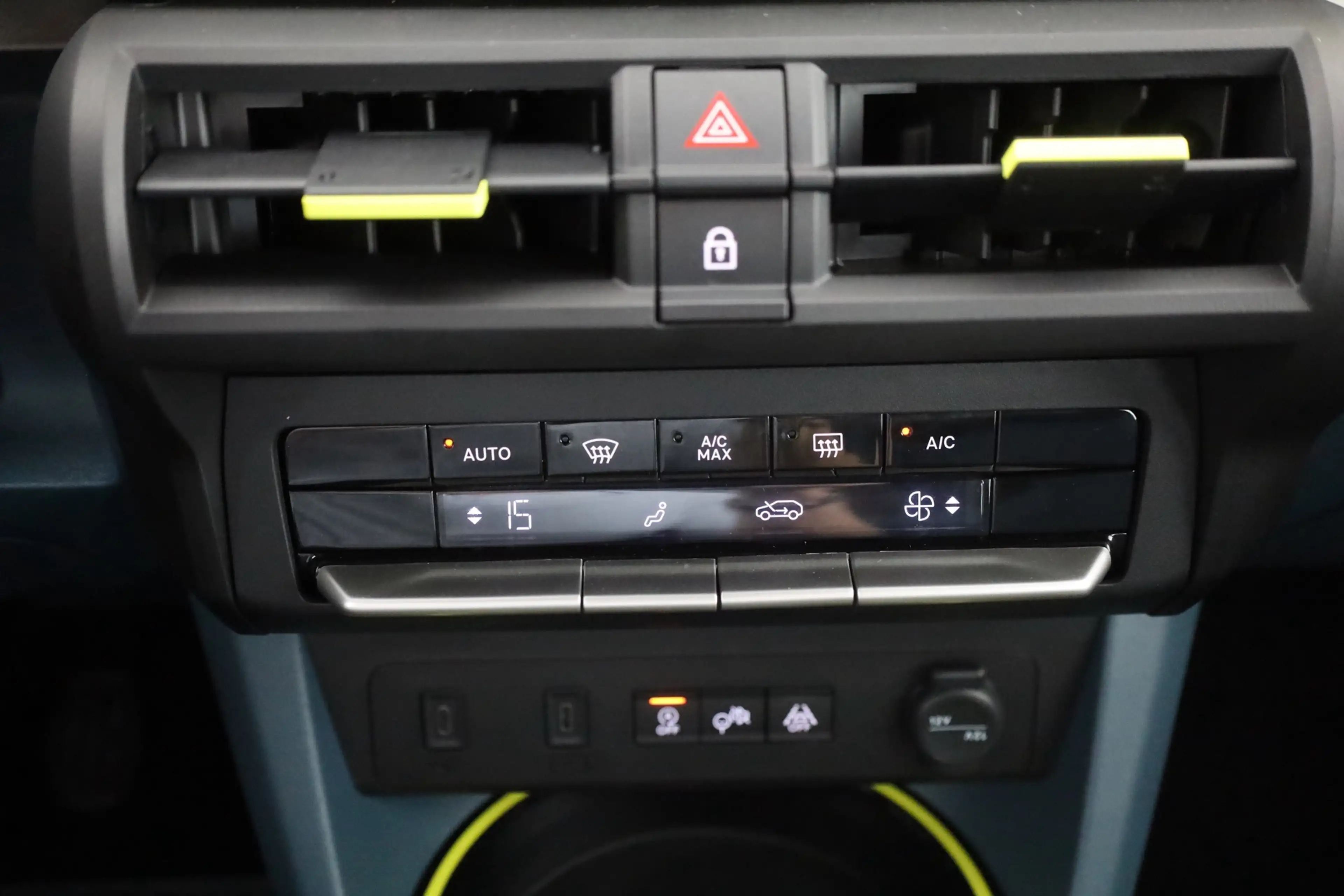 Fiat Grande Panda Icon 1.2 LED Navi Kamera — photo 12