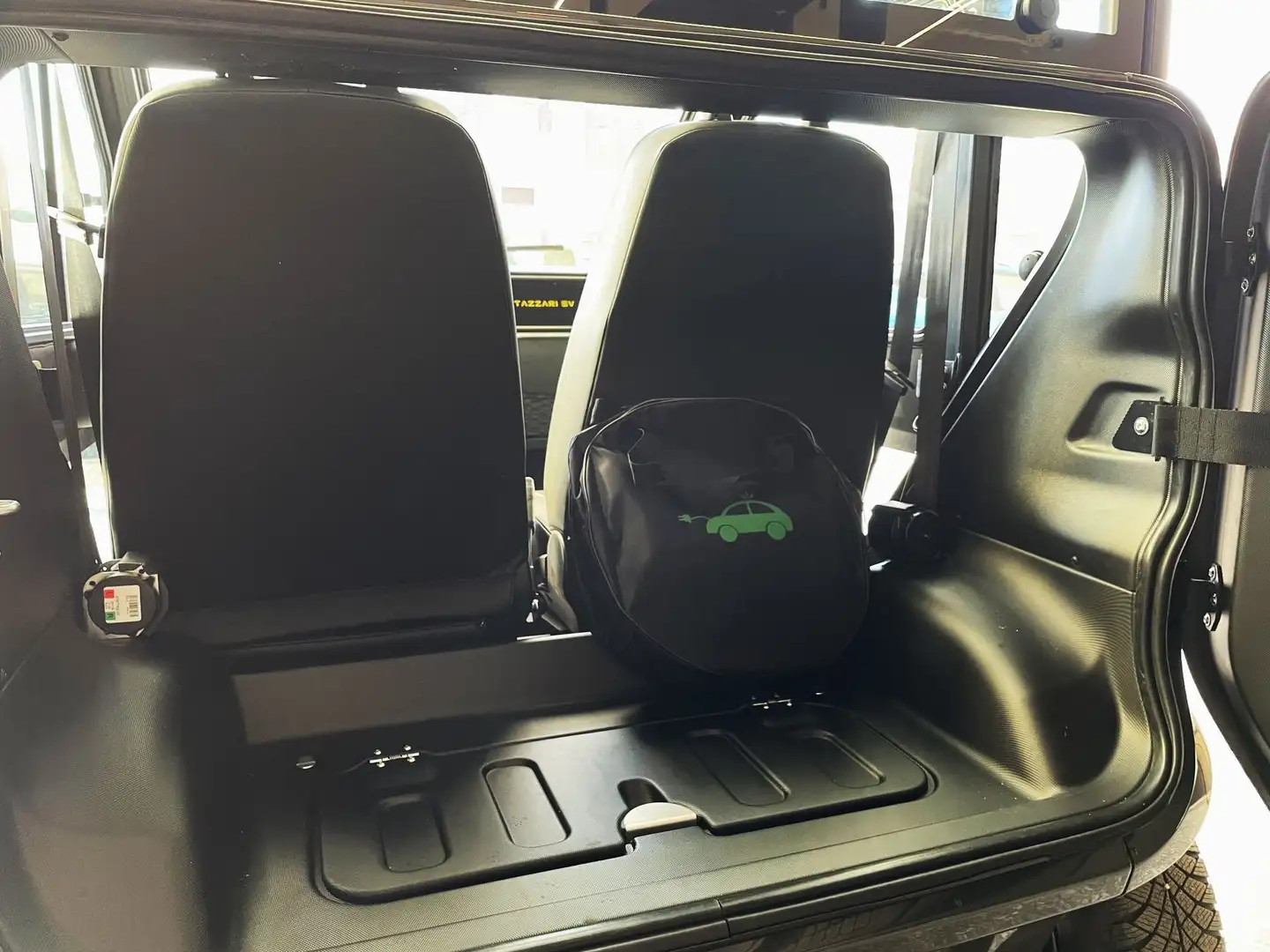 Tazzari EV Zero City MiniMax 80 Grey - 2