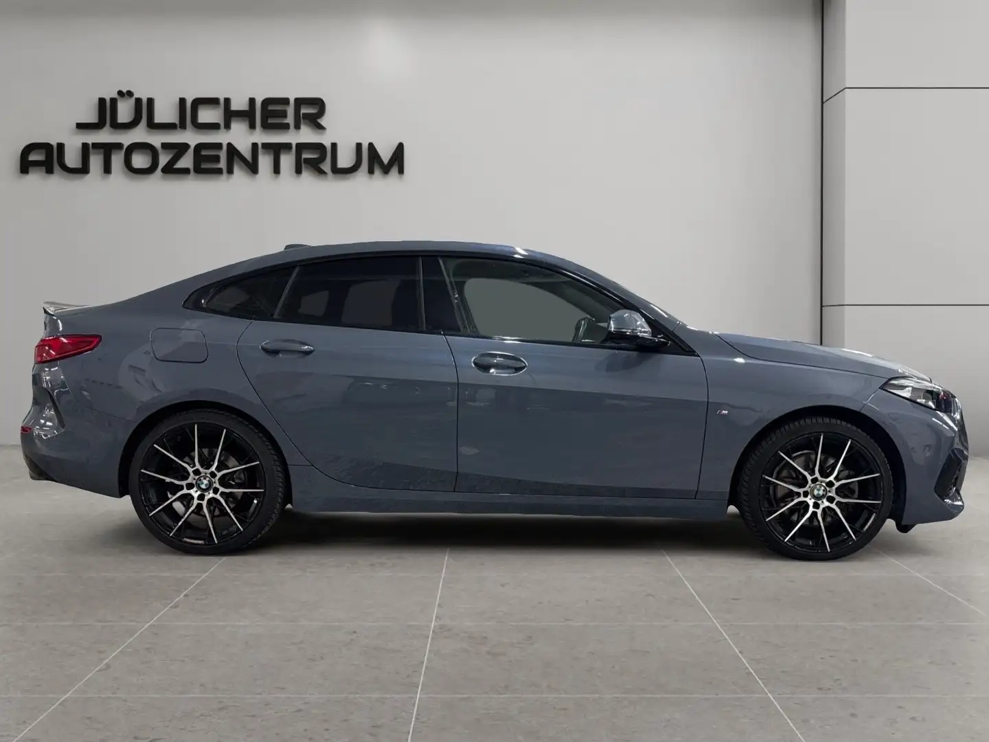 BMW 228i Gran Coupé xDrive M-Sportpaket Automatik Gri - 2